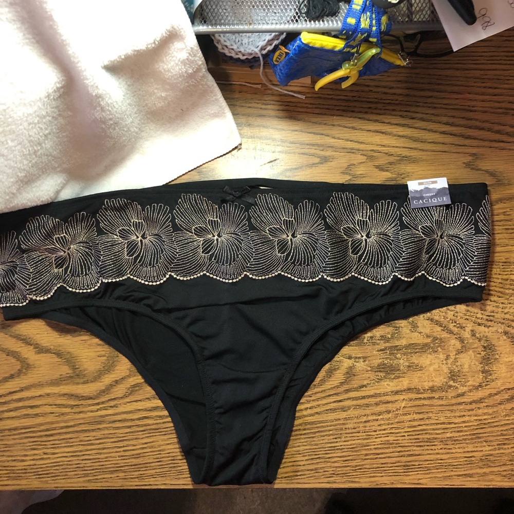 Lane Bryant Cacique Seriously Sexy black and gold cheeky strappy back panty